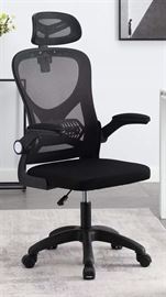 כיסא מנהלים יוקרתי דגם HI-TECH עם ידיות מתכווננות ומשענת ראש בצבע שחור מתצוגה ועודפים - argoflex